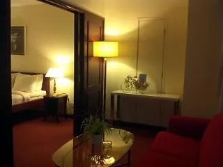 Baral Service Suites Times Square Kuala Lumpur 4*,